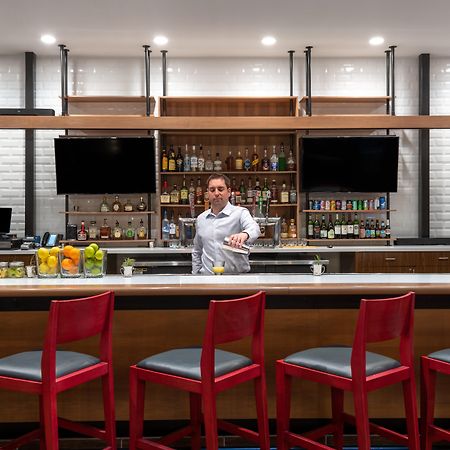 Holiday Inn Denver East By Ihg Exteriér fotografie