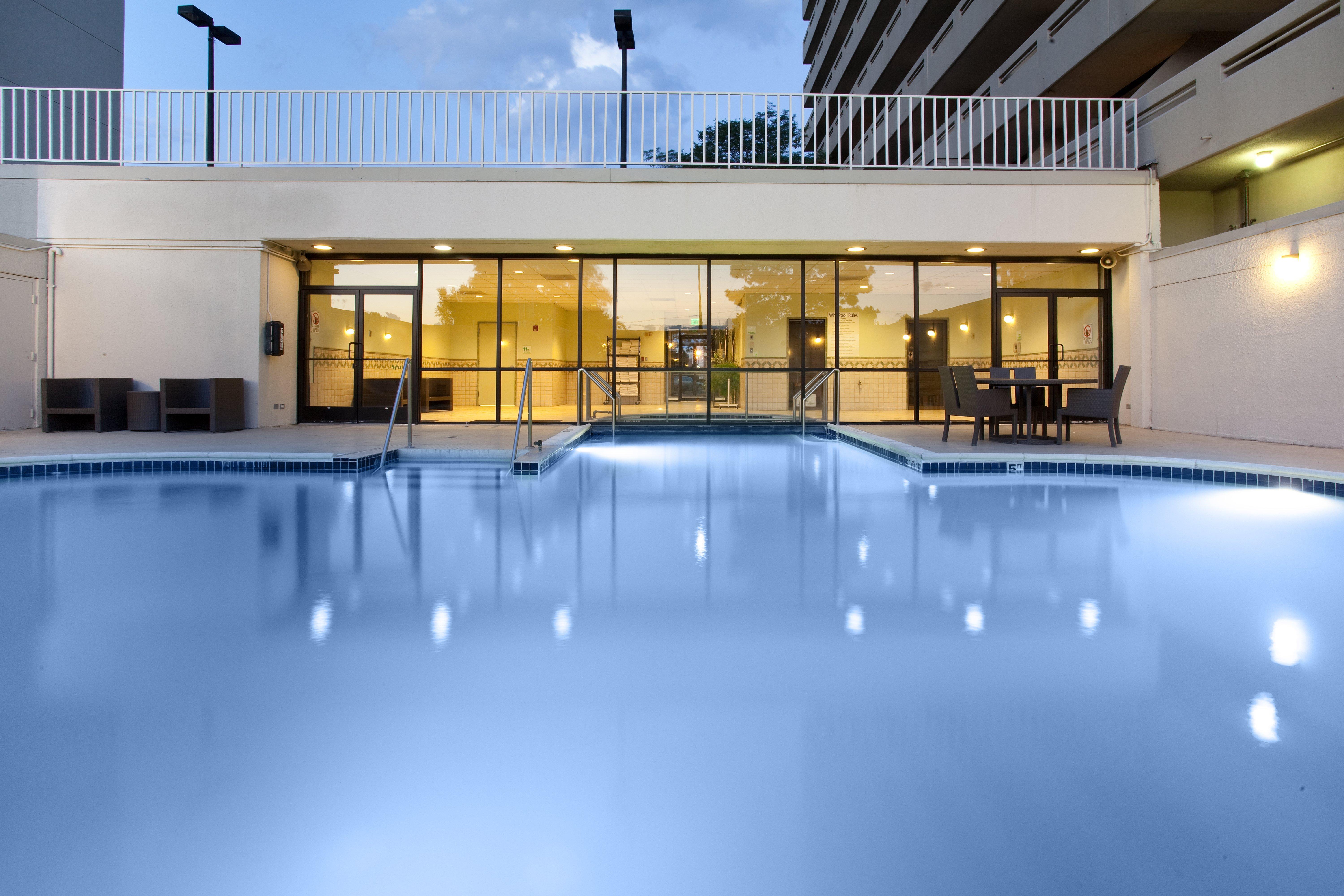 Holiday Inn Denver East By Ihg Exteriér fotografie